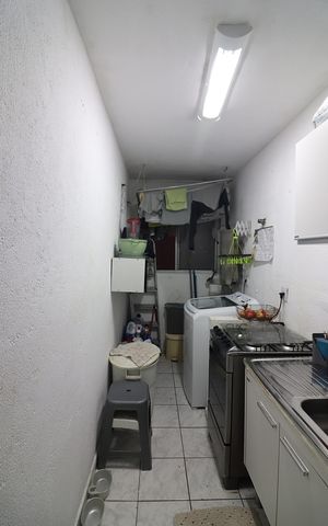 Apartamento à venda com 49m², 2 quartos e 1 vagaCozinha e Área de Serviço