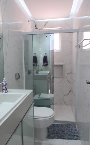 Casa de condomínio à venda com 329m², 4 quartos e 3 vagasBanheiro Social