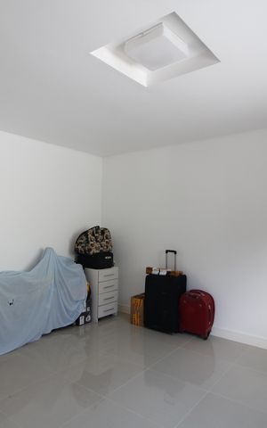 Casa de condomínio à venda com 329m², 4 quartos e 3 vagasQuarto 3