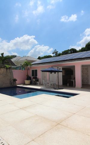 Casa de condomínio à venda com 329m², 4 quartos e 3 vagasÁrea Externa