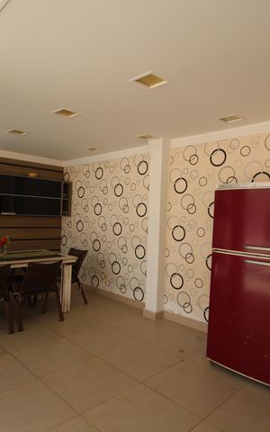 Casa de condomínio à venda com 329m², 4 quartos e 3 vagasChurrasqueira