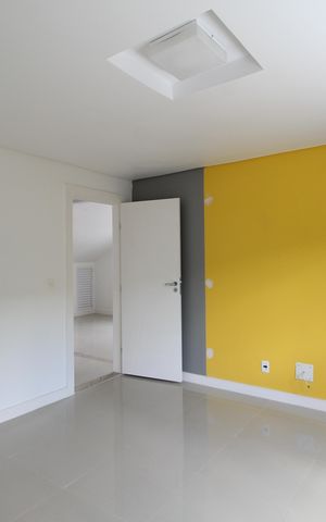 Casa de condomínio à venda com 329m², 4 quartos e 3 vagasQuarto 2