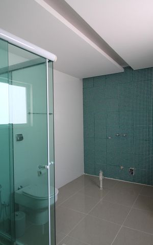 Casa de condomínio à venda com 329m², 4 quartos e 3 vagasQuarto 3 - Suíte