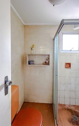 Apartamento à venda com 74m², 2 quartos e 1 vagaBanheiro