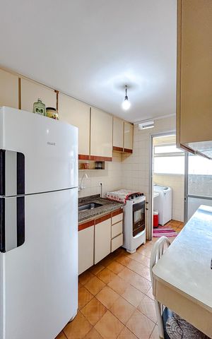 Apartamento à venda com 74m², 2 quartos e 1 vagaCozinha