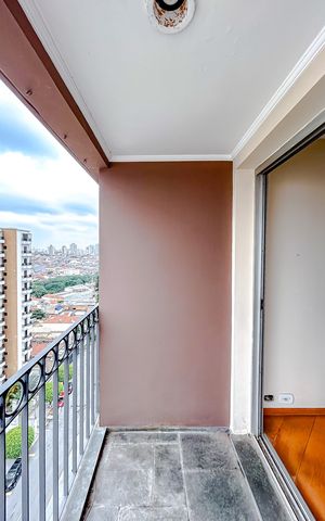 Apartamento à venda com 74m², 2 quartos e 1 vagaVaranda