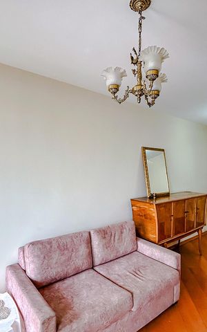 Apartamento à venda com 74m², 2 quartos e 1 vagaSala