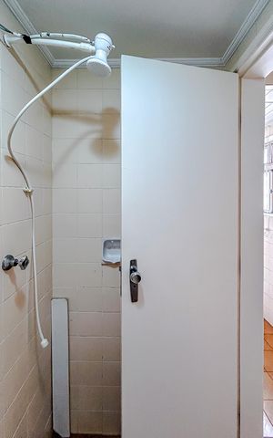 Apartamento à venda com 74m², 2 quartos e 1 vagaBanheiro de serviço