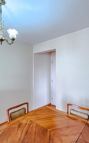 Apartamento à venda com 74m², 2 quartos e 1 vagaSala de Jantar