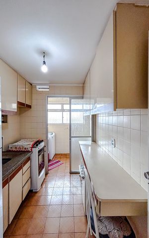 Apartamento à venda com 74m², 2 quartos e 1 vagaCozinha