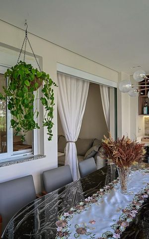 Apartamento à venda com 65m², 2 quartos e 2 vagasVaranda