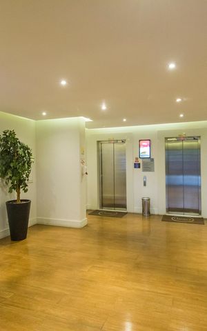 Apartamento à venda com 42m², 1 quarto e 1 vagaHall de entrada