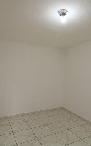Casa para alugar com 49m², 1 quarto e sem vagaQuarto