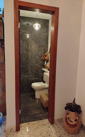 Casa à venda com 144m², 2 quartos e 1 vaga