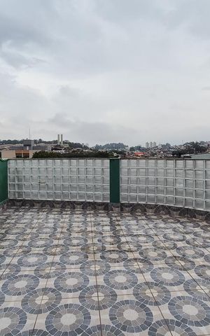 Casa à venda com 230m², 3 quartos e 2 vagas Casa à venda com 230m², 3 quartos e 2 vagasQuintal