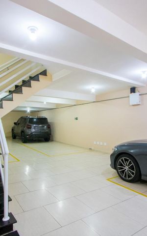 Apartamento à venda com 110m², 2 quartos e 2 vagas Apartamento à venda com 110m², 2 quartos e 2 vagasGaragem