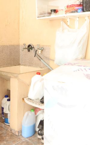 Casa à venda com 199m², 4 quartos e 2 vagasÁrea de serviço casa de cima