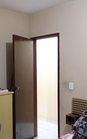 Casa à venda com 199m², 4 quartos e 2 vagasQuarto 2 da casa de cima