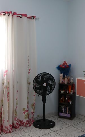 Casa à venda com 199m², 4 quartos e 2 vagasQuarto 1 da casa de cima
