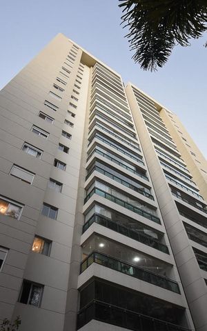 Apartamento à venda com 132m², 3 quartos e 2 vagas Apartamento à venda com 132m², 3 quartos e 2 vagasFachada
