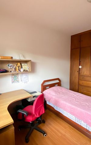 Casa à venda com 220m², 4 quartos e 2 vagas Casa à venda com 220m², 4 quartos e 2 vagasQuarto 4