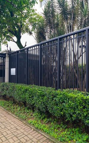 Apartamento à venda com 90m², 3 quartos e 2 vagas Apartamento à venda com 90m², 3 quartos e 2 vagasFachada