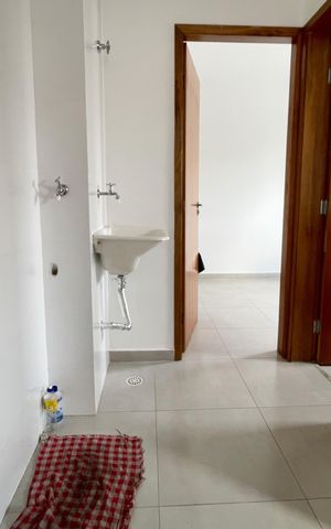 Apartamento à venda com 39m², 2 quartos e sem vaga Apartamento à venda com 39m², 2 quartos e sem vagaCozinha e Área de Serviço