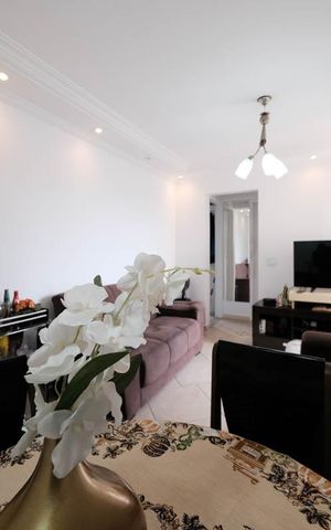 Apartamento à venda com 53m², 2 quartos e 1 vagaSala
