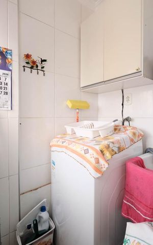 Apartamento à venda com 53m², 2 quartos e 1 vagaCozinha e Área de Serviço