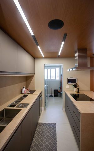 Apartamento à venda com 130m², 2 quartos e 3 vagasCozinha