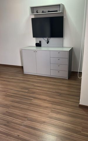 Casa para alugar com 180m², 3 quartos e 2 vagas Casa para alugar com 180m², 3 quartos e 2 vagasQuarto