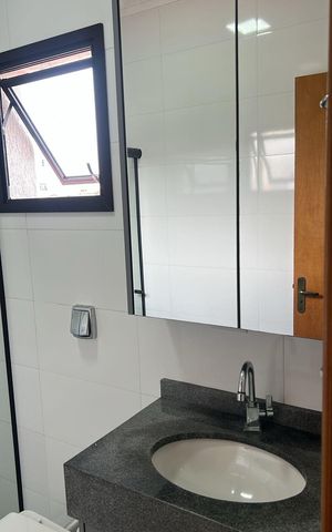 Casa para alugar com 180m², 3 quartos e 2 vagas Casa para alugar com 180m², 3 quartos e 2 vagasBanheiro