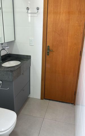 Casa para alugar com 180m², 3 quartos e 2 vagas Casa para alugar com 180m², 3 quartos e 2 vagasBanheiro