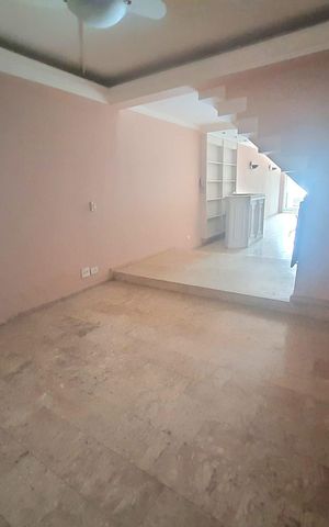 Casa para alugar com 250m², 2 quartos e 3 vagas