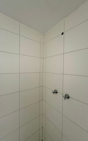Studio para alugar com 20m², 1 quarto e sem vaga Studio para alugar com 20m², 1 quarto e sem vagaBanheiro