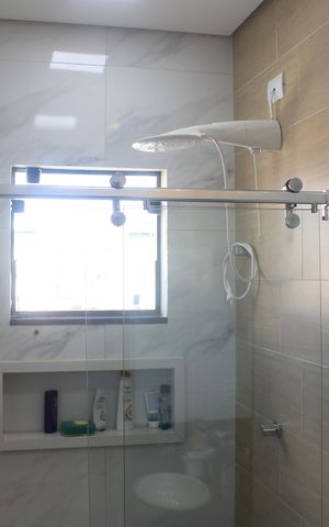 Casa à venda com 389m², 3 quartos e 4 vagasBanheiro da Suíte 2