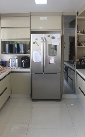 Casa à venda com 389m², 3 quartos e 4 vagasCozinha