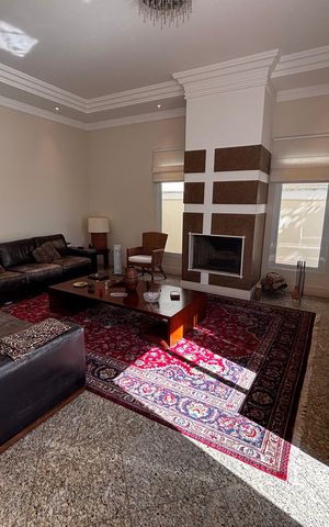 Casa de condomínio para alugar com 430m², 5 quartos e 6 vagas Casa de condomínio para alugar com 430m², 5 quartos e 6 vagasSala 3