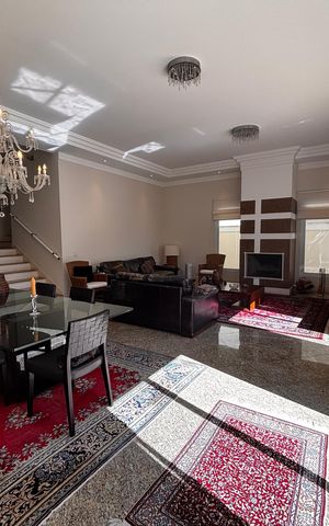 Casa de condomínio para alugar com 430m², 5 quartos e 6 vagas Casa de condomínio para alugar com 430m², 5 quartos e 6 vagasSala de Jantar