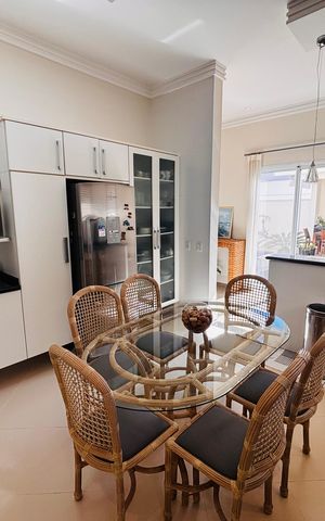 Casa de condomínio para alugar com 430m², 5 quartos e 6 vagas Casa de condomínio para alugar com 430m², 5 quartos e 6 vagasCozinha