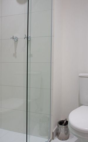 Studio para alugar com 24m², 1 quarto e sem vaga Studio para alugar com 24m², 1 quarto e sem vagaBanheiro