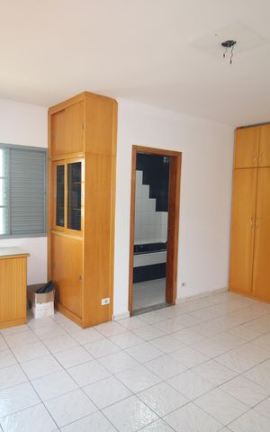 Casa à venda com 326m², 3 quartos e 6 vagasQuarto 1