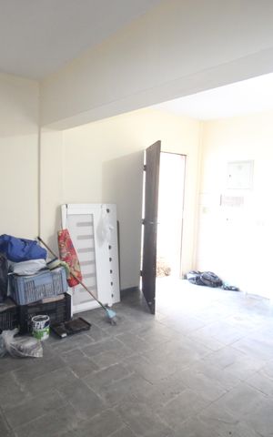 Casa à venda com 326m², 3 quartos e 6 vagasÁrea de Serviço