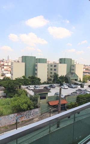 Casa à venda com 326m², 3 quartos e 6 vagasSala - Varanda
