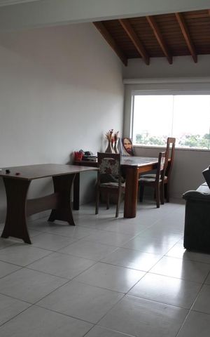 Casa para alugar com 236m², 4 quartos e 4 vagasSala 