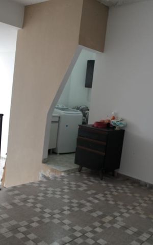 Casa para alugar com 236m², 4 quartos e 4 vagasÁrea de convivência/ Área  de serviço 