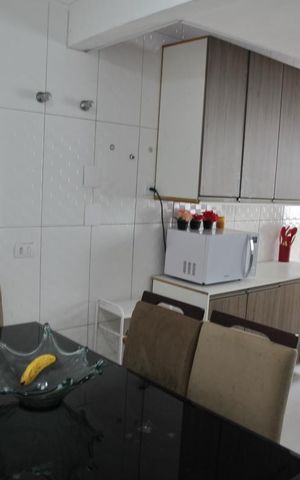 Casa para alugar com 236m², 4 quartos e 4 vagasCozinha 