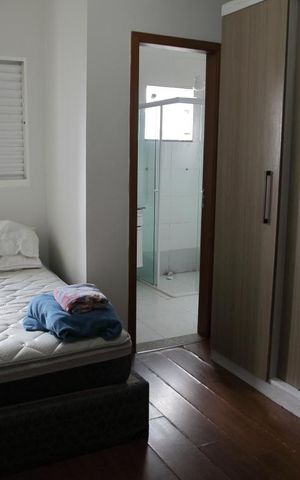 Casa para alugar com 236m², 4 quartos e 4 vagasSuíte 1 