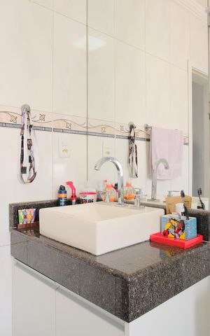 Apartamento à venda com 250m², 3 quartos e 3 vagasBanheiro da Suíte 2