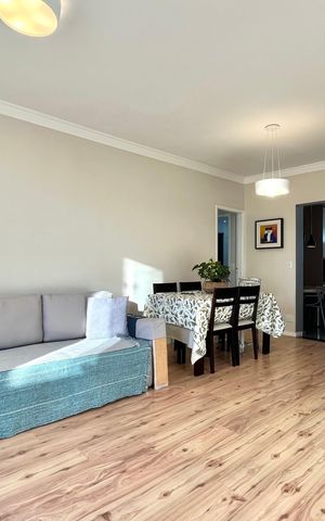 Apartamento à venda com 100m², 3 quartos e 2 vagasSala